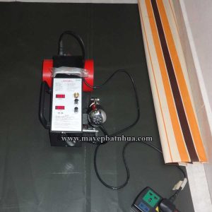 may han ep bat nhua pvc LC3000A